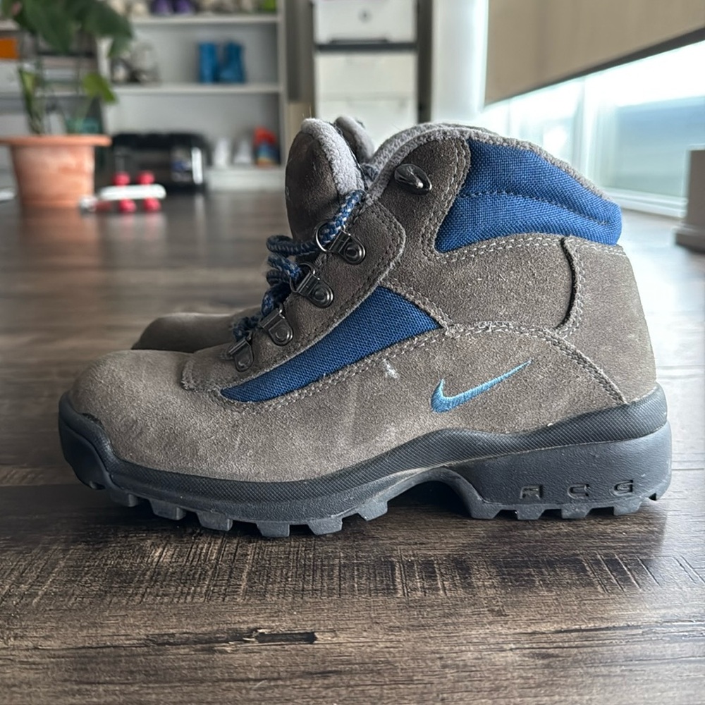 Vintage Nike ACG Waterproof Winter Boots